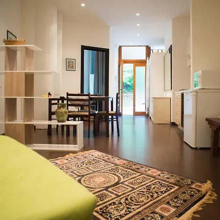 Belvedere Apartment *